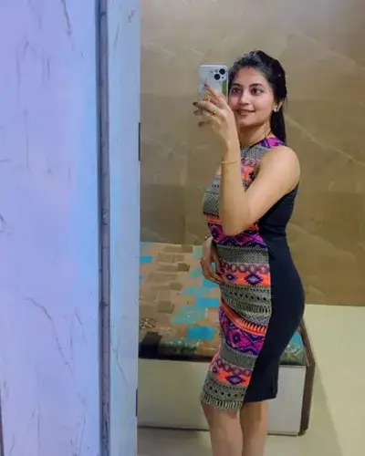Escort Nawagarh